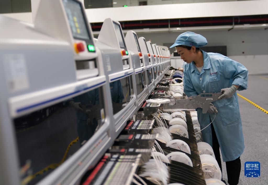 為智能制造立標(biāo)桿 探訪浙江“未來工廠”通信產(chǎn)品
